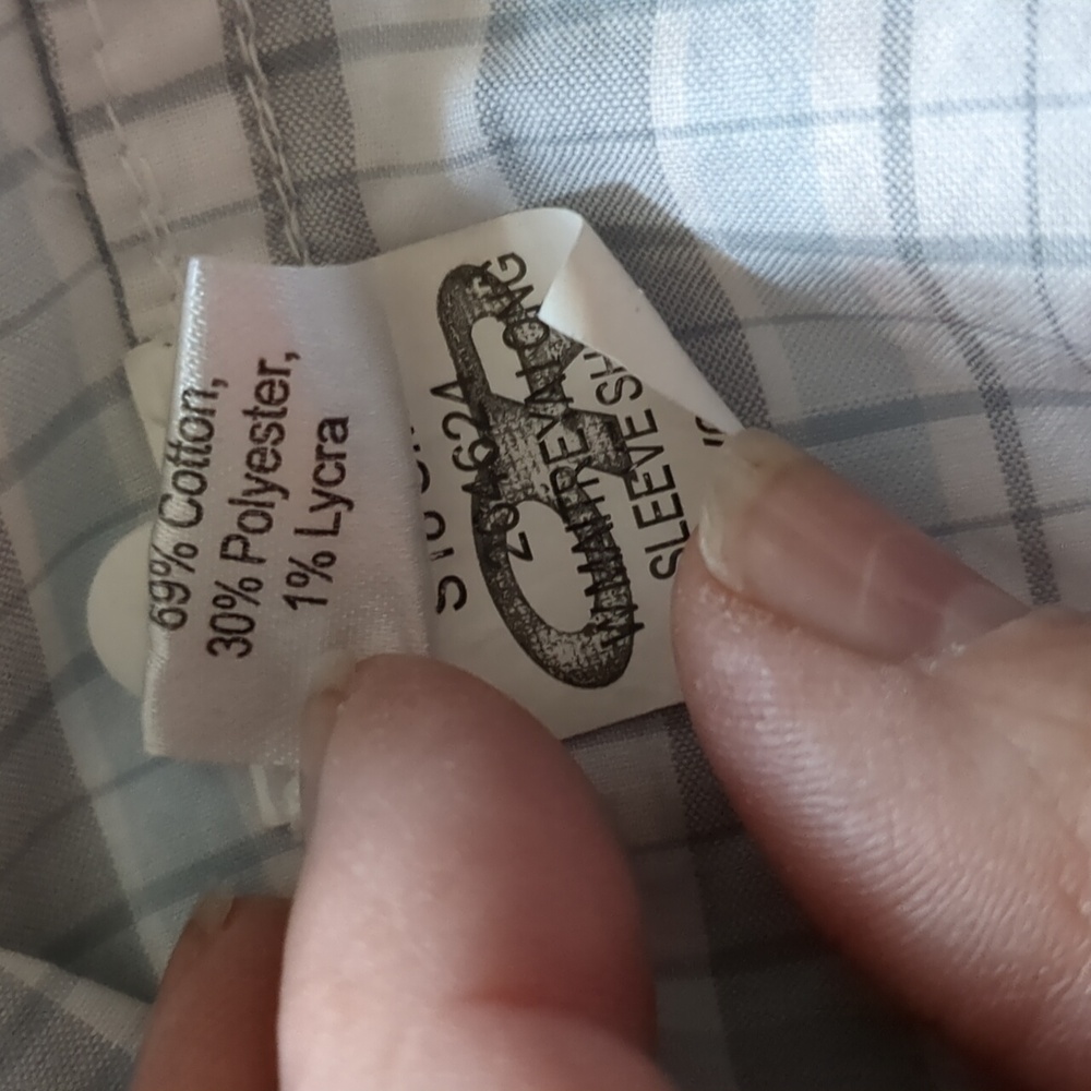 Outdoor Research 2 shirts size medium - Picture 13 of 13